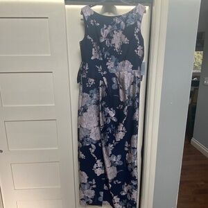 Kay Unger “Cameron” gown, size 14, New with Tags